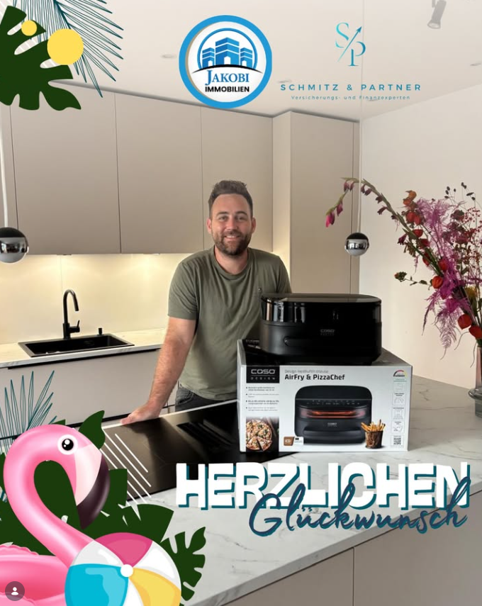 Glücklicher Gewinner des Sommerfest-Gewinnspiels in Weilerswist mit CASO AirFry & PizzaChef – Jakobi Immobilien